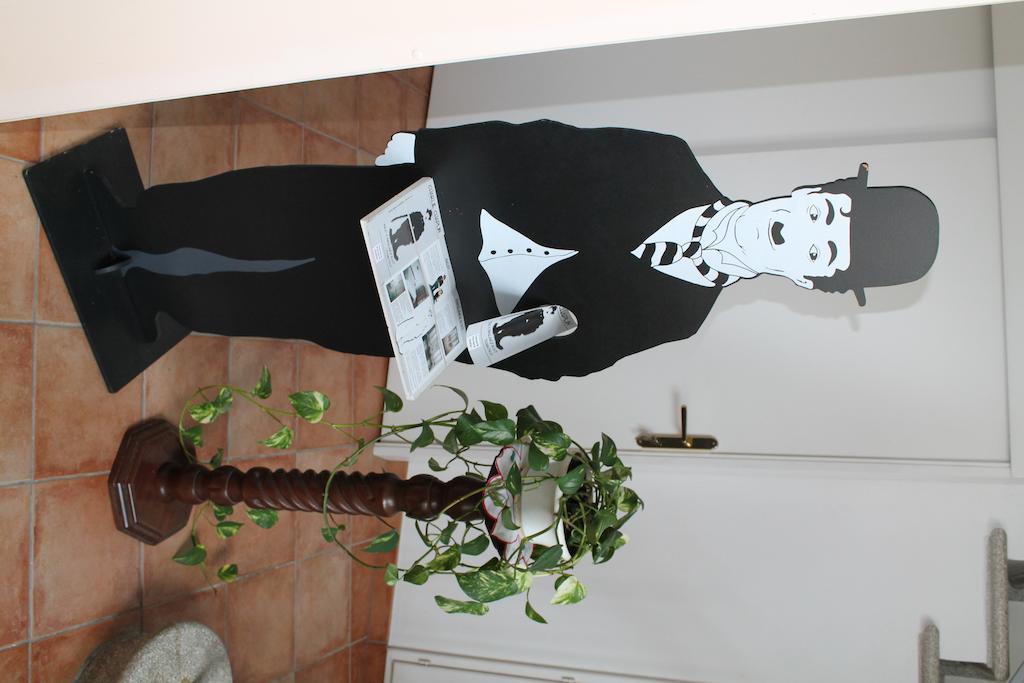 Charlie Chaplin Bed and Breakfast Tamara Eksteriør billede